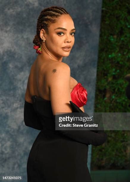 9 340 photos et images haute résolution de Tessa Thompson